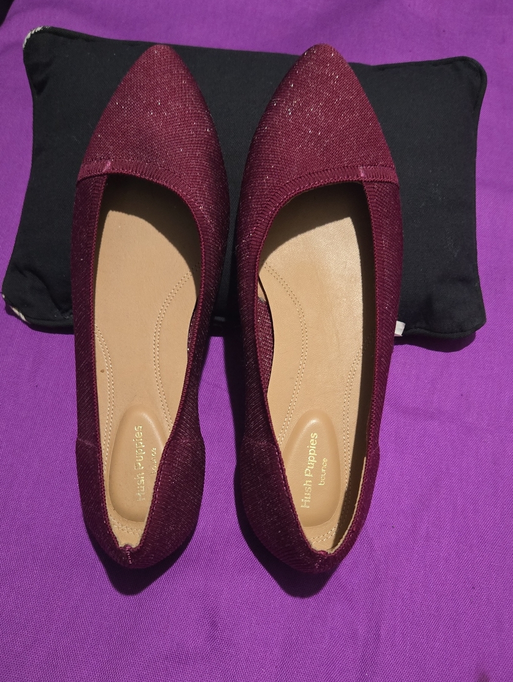 Hush Puppies Women's Sparkle Burgundy Pointed Flats